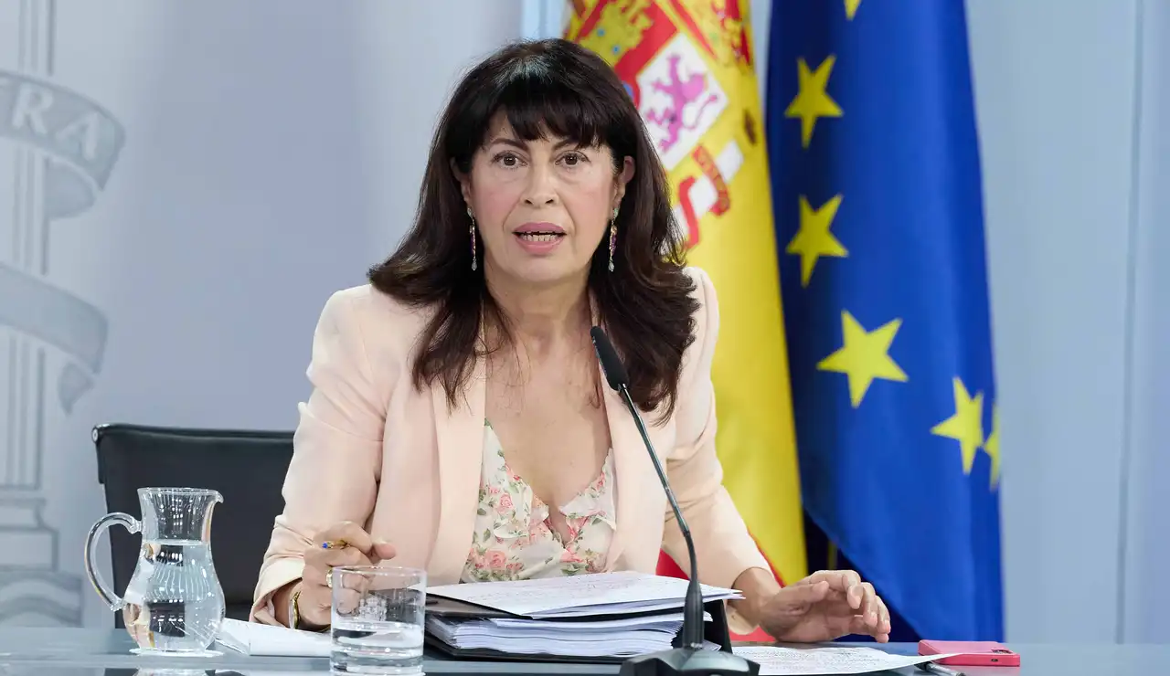 Imagen de archivo de Ana Redondo