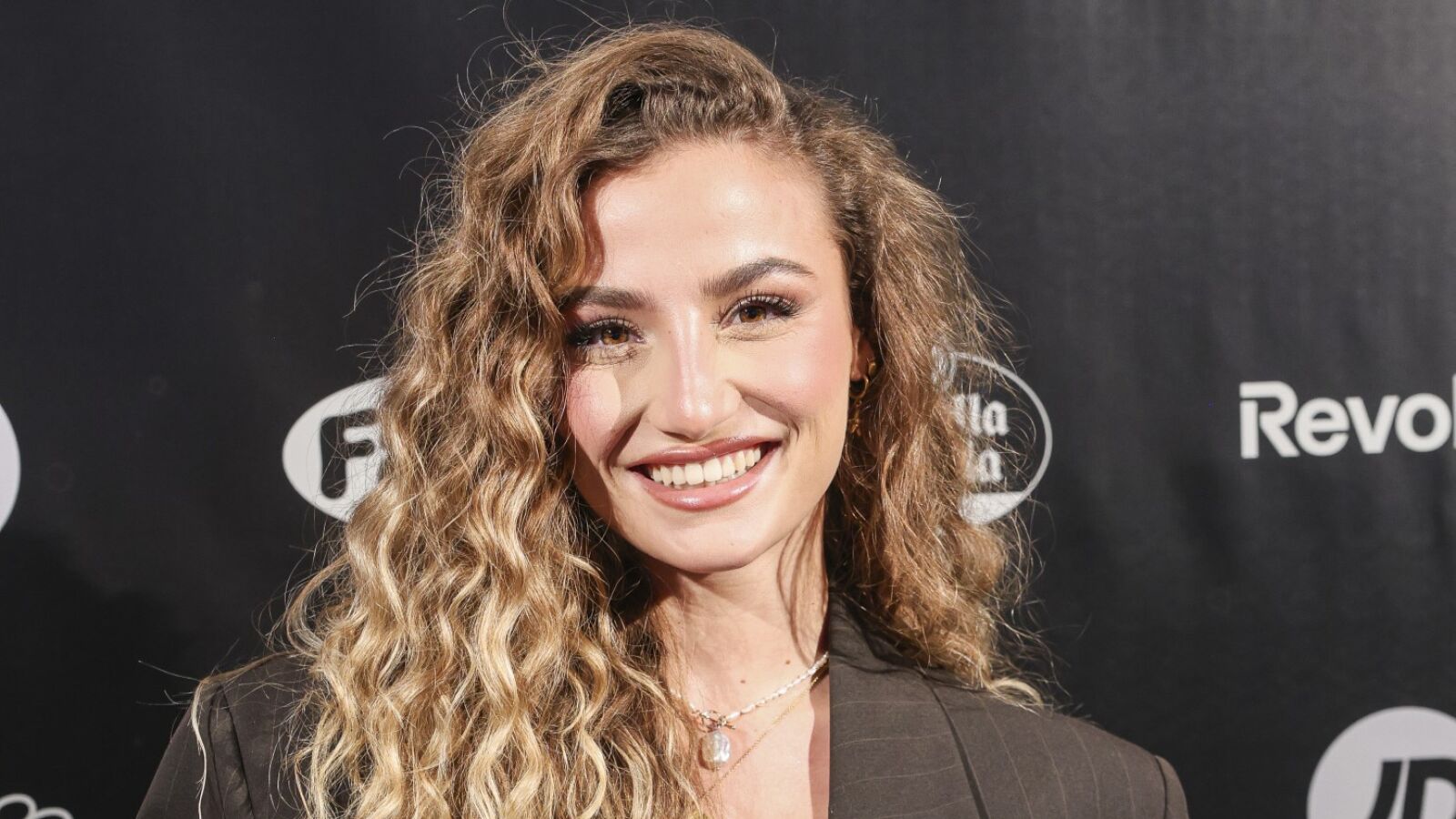 ¿Quién es Dani Castilla? Atleta español y el nuevo novio de Sofía Surfers, la hermana de Lola Lolita