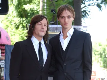 Norman Reedus y su hijo Mingus Reedus Norman Reedus y su hijo Mingus Reedus