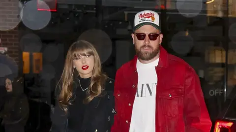 Taylor Swift y Travis Kelce Taylor Swift y Travis Kelce