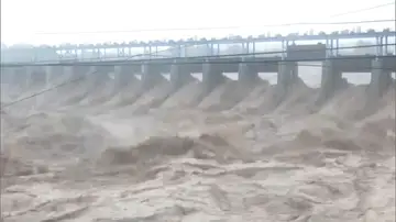 Las inundaciones en la India están golpeando al norte del país Las inundaciones en la India están golpeando al norte del país