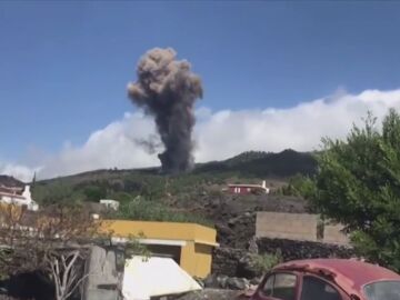 Colectivos de La Palma reclaman transparencia en la gestión del PEVOLCA antes de la erupción de Cumbre Vieja