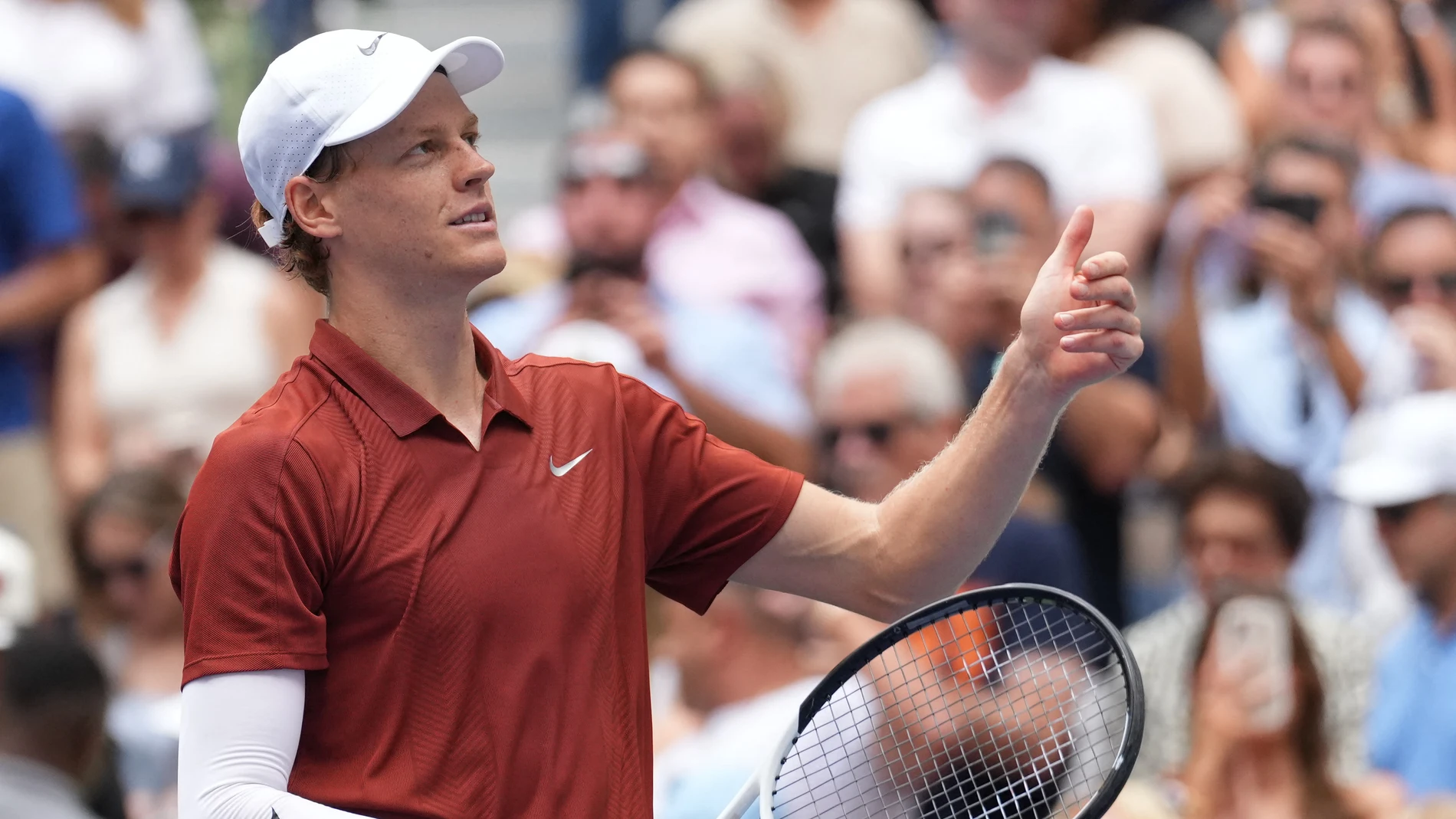 Jannik Sinne celebra su victoria ante Vit Kopriva en el US Open Jannik Sinne celebra su victoria ante Vit Kopriva en el US Open