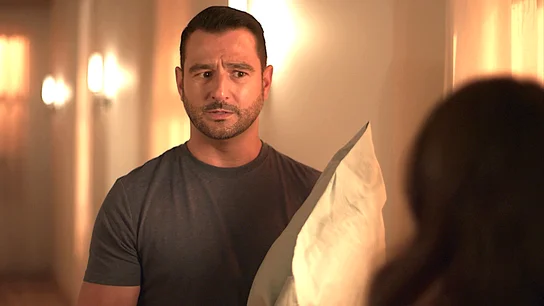 “Ten paciencia”: Julia intenta convencer a David de que la actitud de Patricia es la normal… ¿comenzará a sospechar? “Ten paciencia”: Julia intenta convencer a David de que la actitud de Patricia es la normal… ¿comenzará a sospechar?