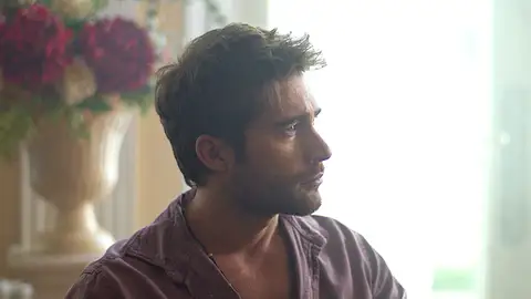“No voy en contra de mi padre”: David y César se alían en secreto para destruir el contrato de los Aparicio “No voy en contra de mi padre”: David y César se alían en secreto para destruir el contrato de los Aparicio