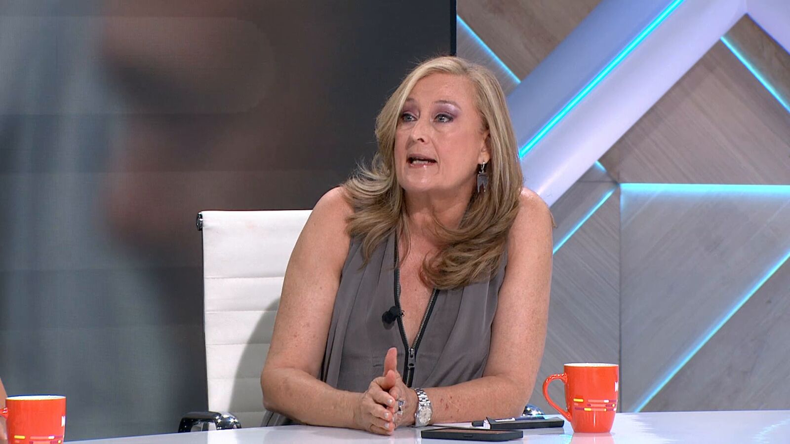 Elisa Beni culpa a Óscar Puente de la tensión surgida por los incendios: 