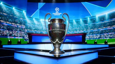 Trofeo de la Champions League en el Forum Grimaldi