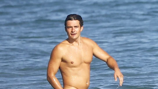 Orlando Bloom en la playa Orlando Bloom en la playa