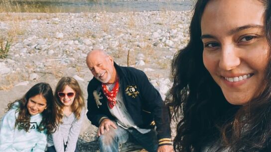 Bruce Willis con su mujer Emma Heming y sus hijas Mabel y Evelyn