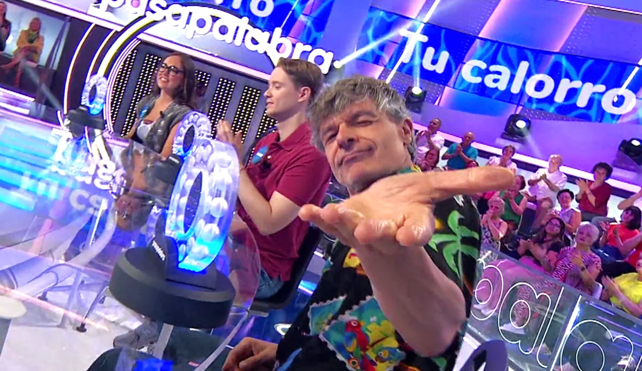 El pique de Melani Olivares con Nacho Guerreros en Pasapalabra: “Porque te quiero...”