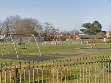 Imagen del parque Wharton Recreation Ground, cerca de la calle Ledward en Winsorfd. Imagen del parque Wharton Recreation Ground, cerca de la calle Ledward en Winsorfd.