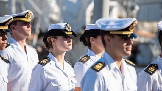 La princesa Leonor llega con el resto de guardiamarinas a Las Palmas de Gran Canaria, en el buque escuela de La Armada &lsquo;Juan Sebasti&aacute;n Elcano&rsquo;