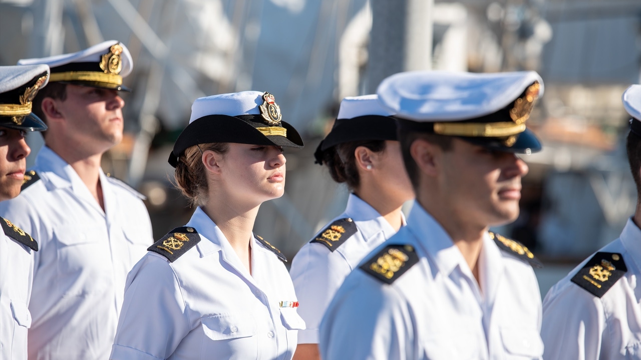 La Princesa Leonor Ingresa En La Academia General Del Aire Para la-princesa-leonor-ingresa-en-la-academia-general-del-aire-para