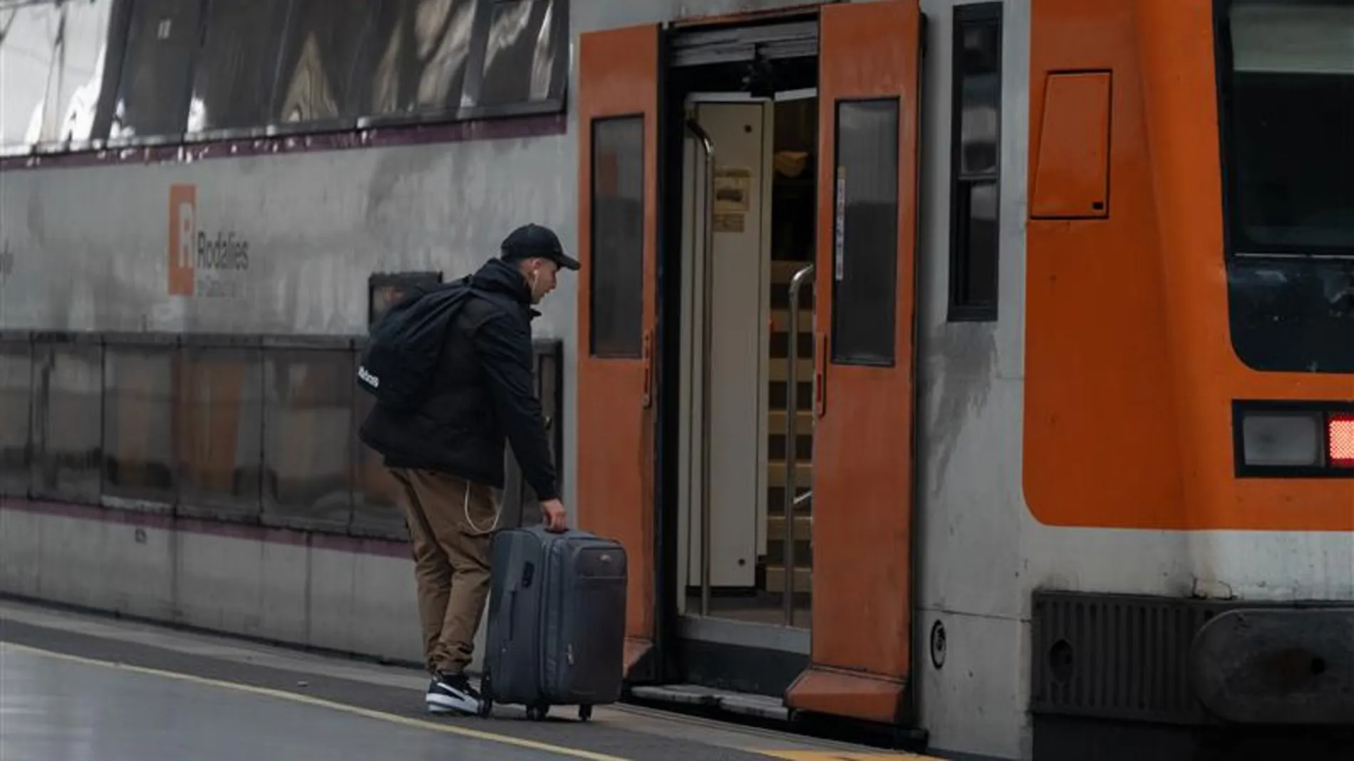 Imagen de archivo de un tren de Rodalies Imagen de archivo de un tren de Rodalies