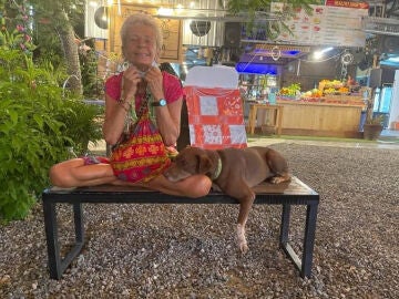 Una imagen de Matilde Muñoz en uno de sus viajes por el sureste asiático