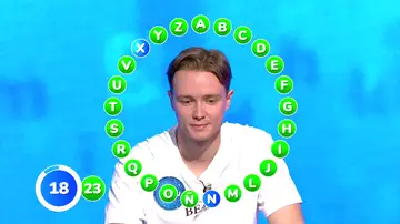 Manu se autorregala un Rosco brillante: ¡pone máxima emoción a dos letras del bote de 2.068.000 euros! Manu se autorregala un Rosco brillante: ¡pone máxima emoción a dos letras del bote de 2.068.000 euros!