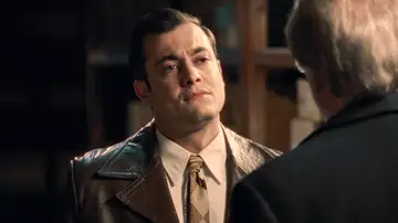 Damián da un paso más y se acerca a Tasio para intentar solucionar las cosas entre ambos, pero él vuelve a rechazarlo Damián da un paso más y se acerca a Tasio para intentar solucionar las cosas entre ambos, pero él vuelve a rechazarlo