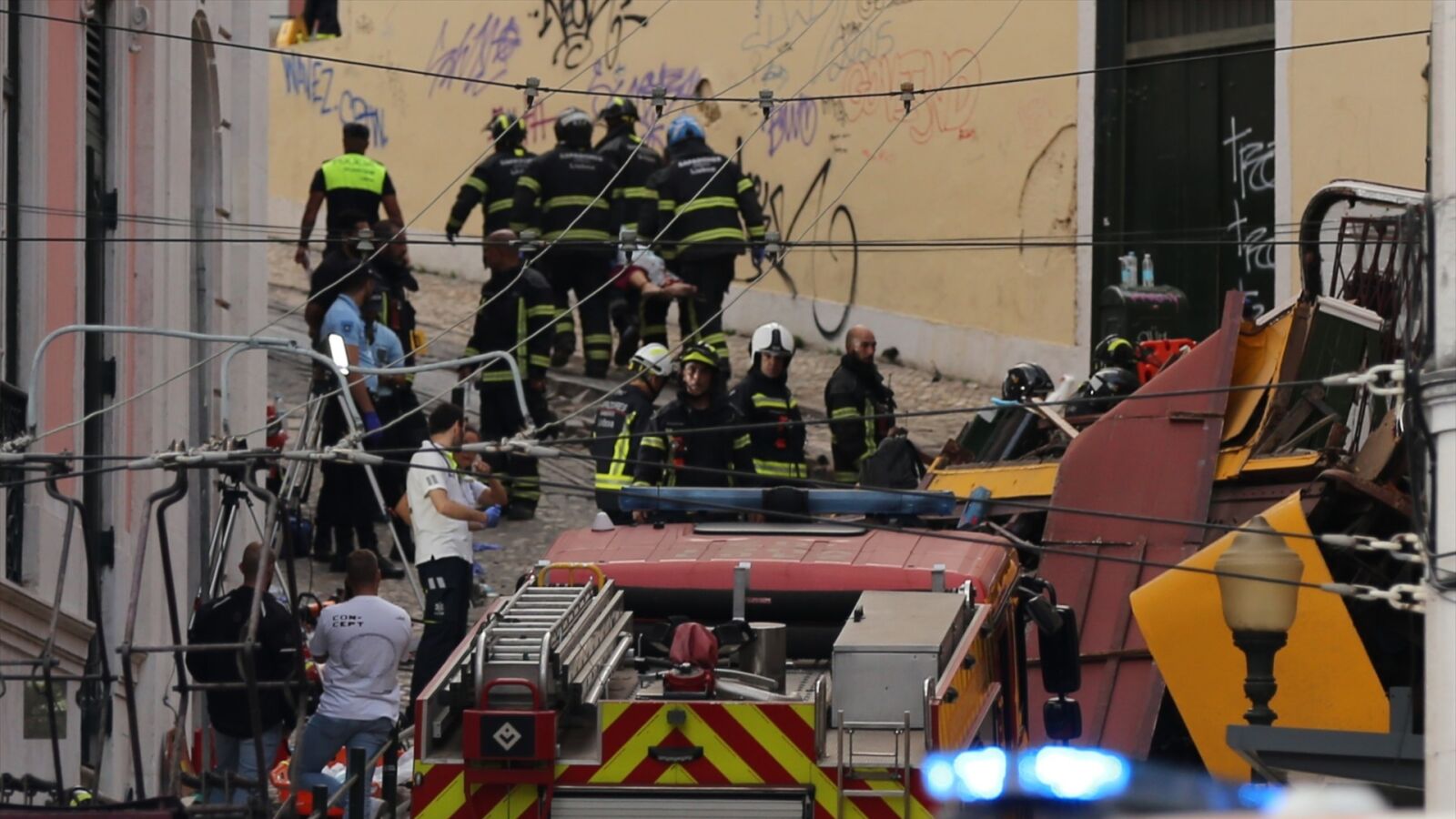 Identificados todos los muertos del accidente del funicular en Lisboa: son de ocho nacionalidades