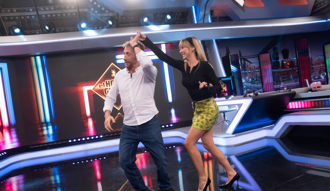 ¡A todo ritmo! Pablo Motos y Ester Expósito se lanzan a la pista de baile