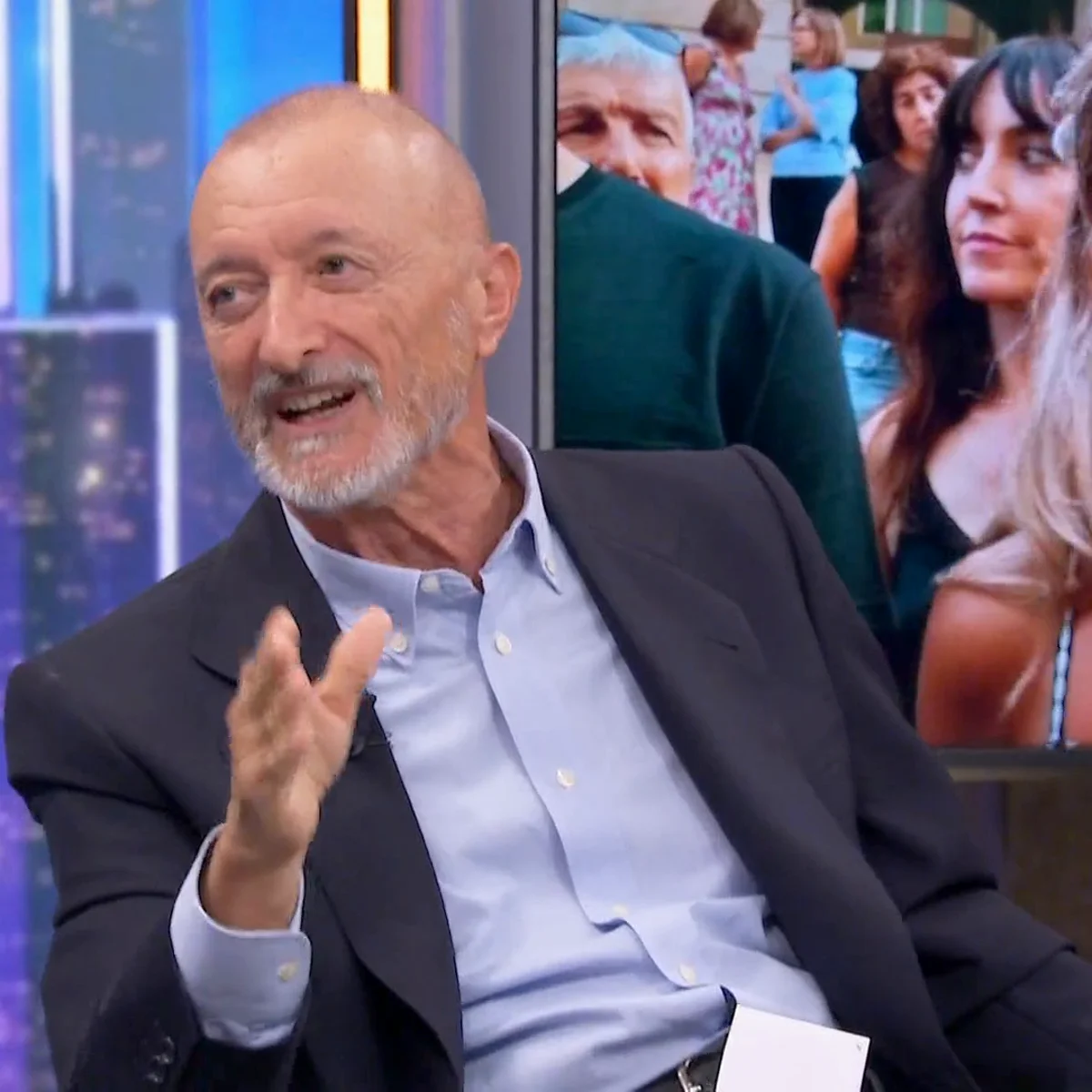 El zasca de Pérez-Reverte a Yolanda Díaz: "Se suicida sola con dejarla hablar"