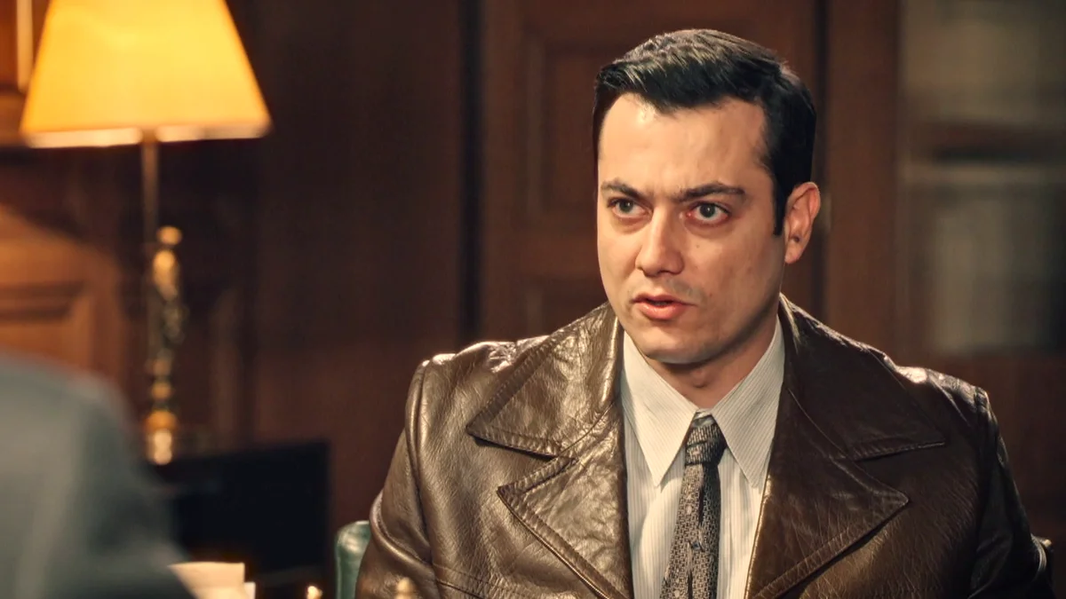 Capítulo 387 de Sueños de libertad; 4 de septiembre: Don Pedro propone a Tasio como su sucesor en la fábrica