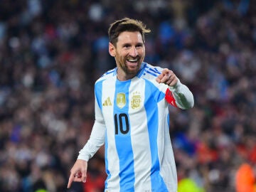 Leo Messi celebra su segundo a Venezuela