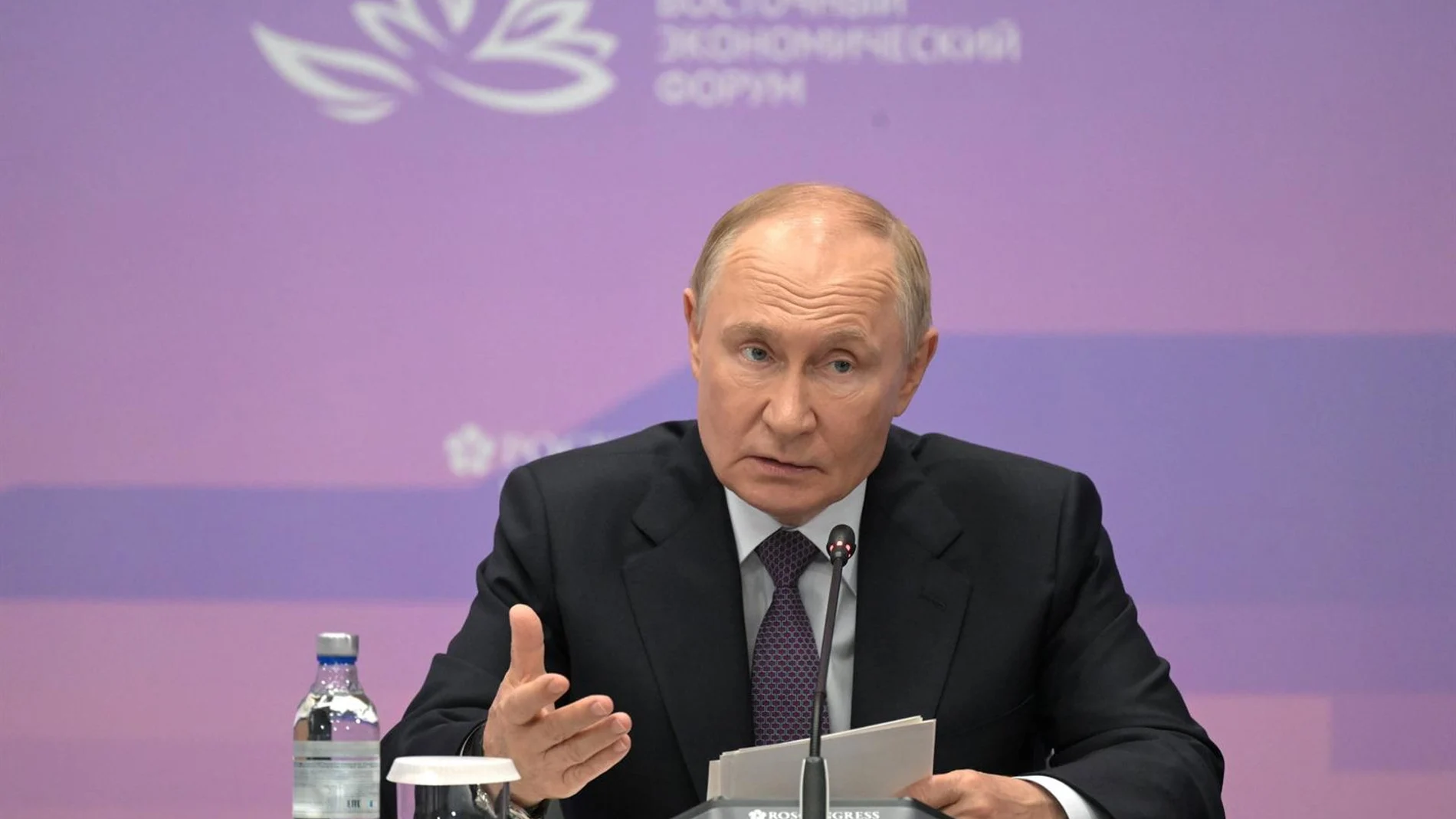 Putin promete "garantías" de seguridad para Zelenski en caso de que acepte su propuesta de reunión en Moscú Putin promete "garantías" de seguridad para Zelenski en caso de que acepte su propuesta de reunión en Moscú