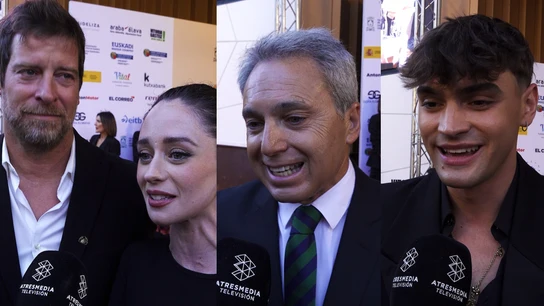 Manu Baqueiro, Elena Rivera, Vicente Vallés y Gabriel Guevara en el FesTVal Manu Baqueiro, Elena Rivera, Vicente Vallés y Gabriel Guevara en el FesTVal