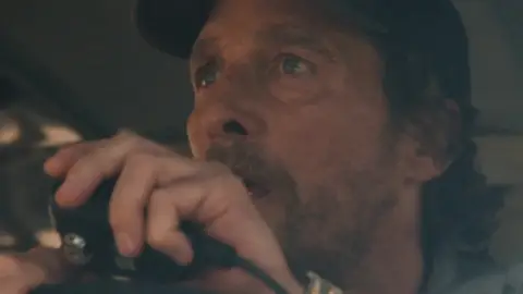 Matthew McConaughey en Laberinto en llamas Matthew McConaughey en Laberinto en llamas