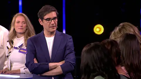 Cinco nadadores que no quieren mojarse: esta noche, aumentan las risas y la competitividad en Juego de Pelotas Cinco nadadores que no quieren mojarse: esta noche, aumentan las risas y la competitividad en Juego de Pelotas