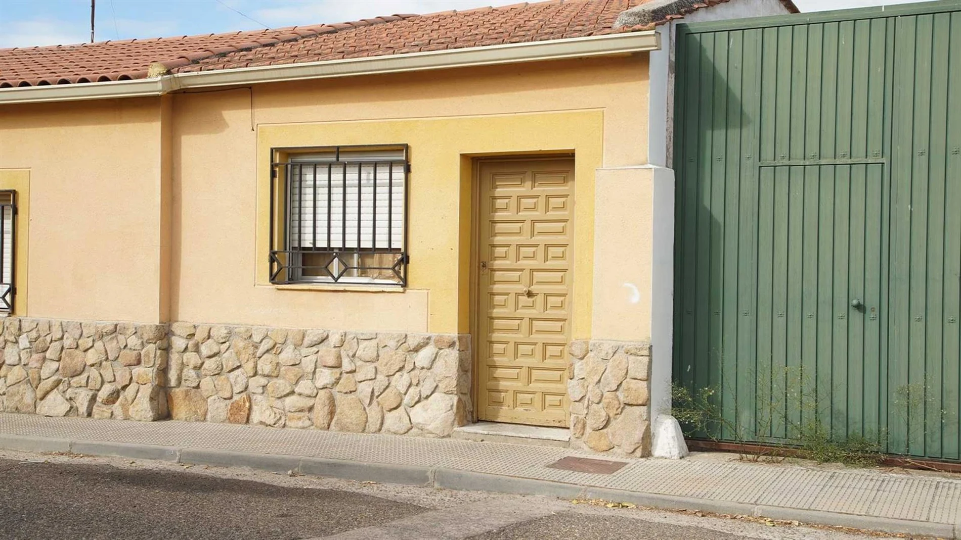 La Guardia Civil investiga a la madre que dio a luz y metió al feto en un congelador en Alberche del Caudillo La Guardia Civil investiga a la madre que dio a luz y metió al feto en un congelador en Alberche del Caudillo