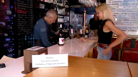 ¿Es legal la exigencia de consumición mínima en comercios de hostelería? Antena3 Noticias