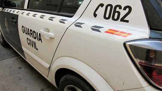 Investigan la muerte de una niña de 4 años tras caer accidentalmente desde un quinto piso en Calpe (Alicante) Investigan la muerte de una niña de 4 años tras caer accidentalmente desde un quinto piso en Calpe (Alicante)