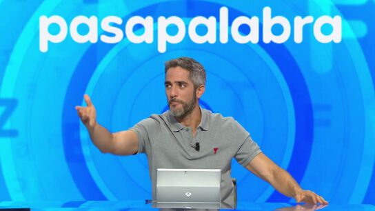 El inesperado troleo de Roberto Leal a Juanra Bonet en Pasapalabra: &ldquo;&iexcl;Qu&eacute; falt&oacute;n!&rdquo;