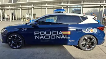Imagen de archivo de un coche de la Policía Nacional Imagen de archivo de un coche de la Policía Nacional