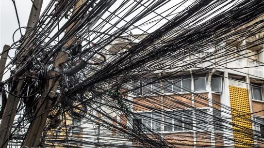 Postes el&eacute;ctricos
