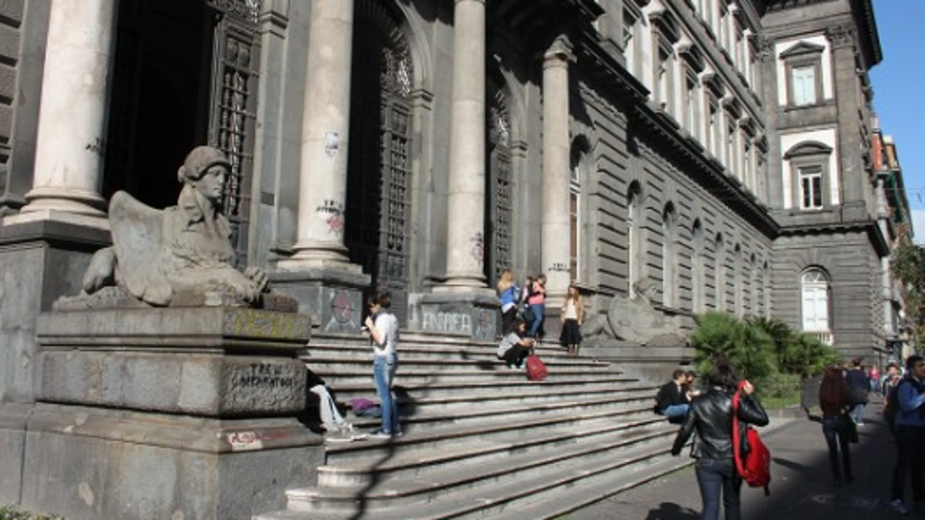 Università degli Studi di Napoli Federico II Università degli Studi di Napoli Federico II