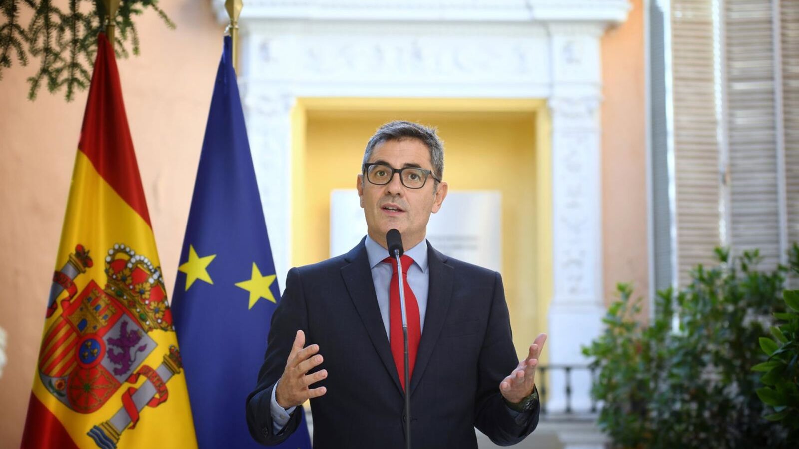 Las negociaciones del Gobierno con Junts avanzan con hermetismo: 