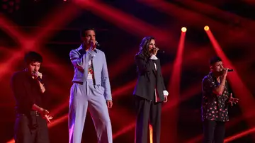 Coaches cantan 'Love today' Coaches cantan 'Love today'