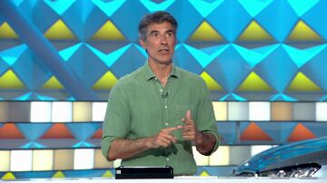 Jorge Fernández se sorprende al descubrir el precio de un pinball