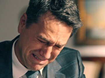 Gabriel se derrumba al recordar a su padre y c&oacute;mo Dami&aacute;n le traicion&oacute; 