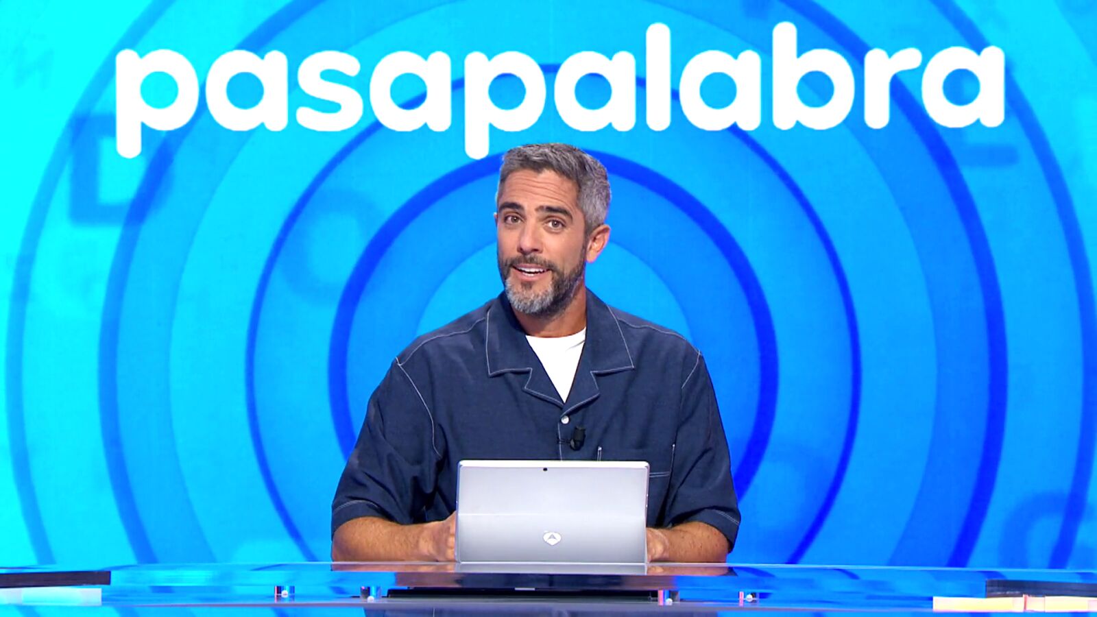 “Me recuerda a Aitana”: La canción que pone nostálgico a Roberto Leal en La Pista