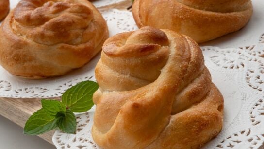 Rosas de pan de leche: receta casera de Joseba Argui&ntilde;ano