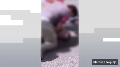 Vídeo: Un frutero reduce al ladrón que robó en su tienda en Marbella