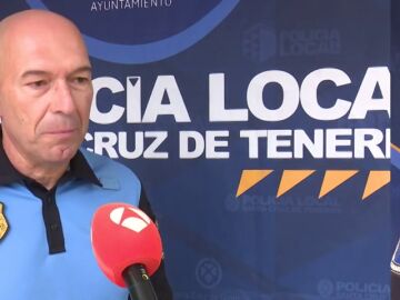 El propietario es un octogenario que había olvidado el bolso en una estación de Santa Cruz de Tenerife