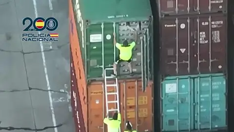 Desarticulada una organización criminal que introducía cocaína a gran escala en Europa Desarticulada una organización criminal que introducía cocaína a gran escala en Europa