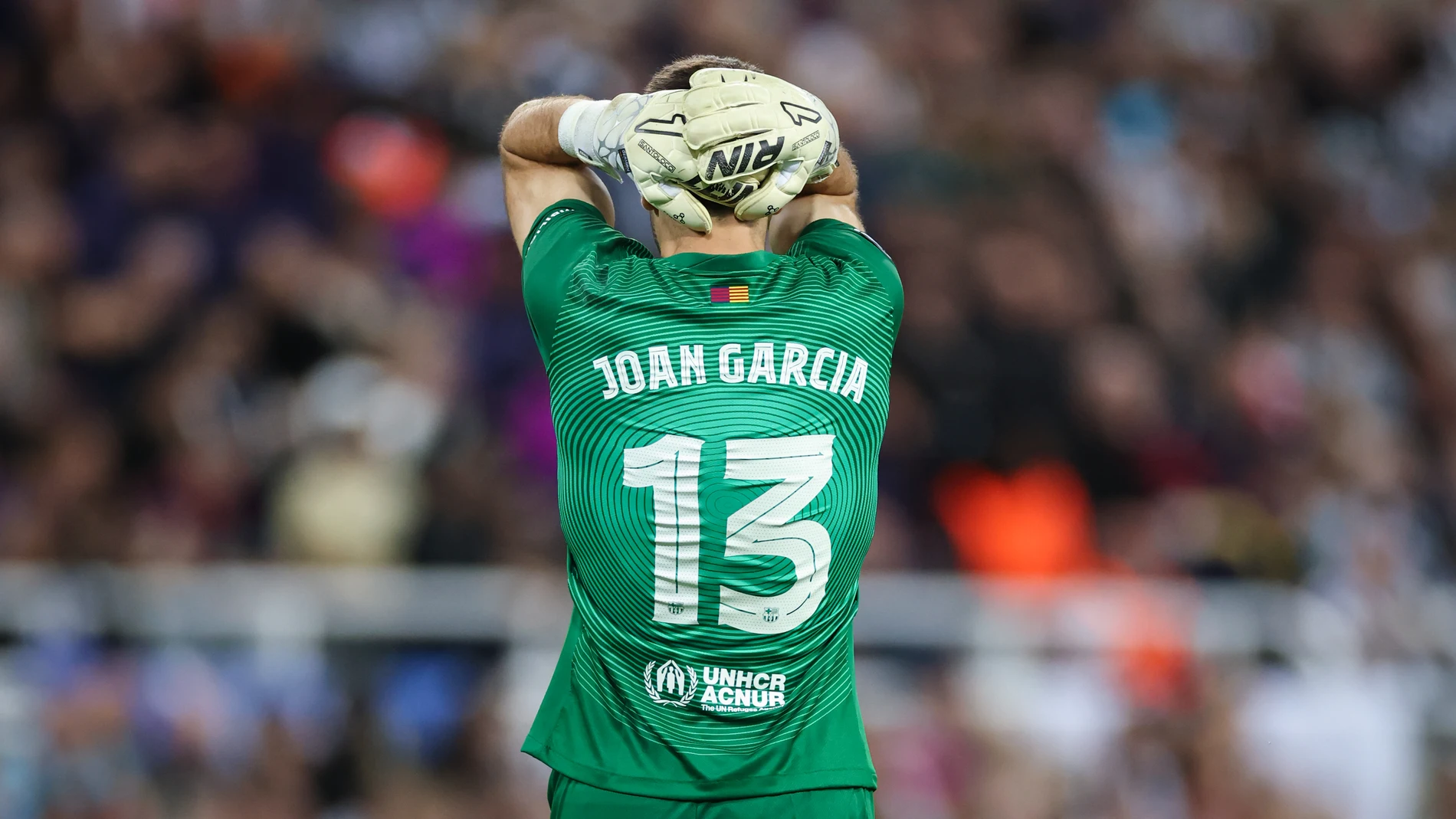 Joan García, en un partido con el Barcelona Joan García, en un partido con el Barcelona
