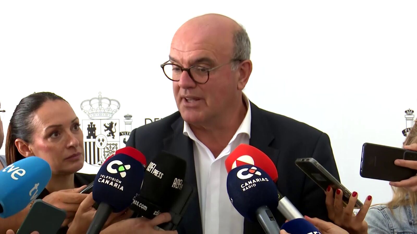 El delegado del gobierno en Canarias anuncia la aplicación de la modificación de la ley de extranjería: 
