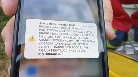 Castilla y León envía una alerta en La Pinilla (Segovia) por el incendio de Peñalba, en Guadalajara Castilla y León envía una alerta en La Pinilla (Segovia) por el incendio de Peñalba, en Guadalajara
