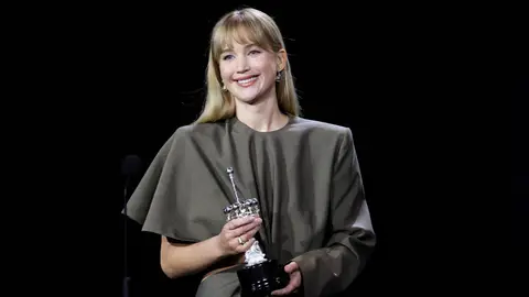Jennifer Lawrence recibe el premio Donostia en el Festival de Cine de San Sebastián Jennifer Lawrence recibe el premio Donostia en el Festival de Cine de San Sebastián